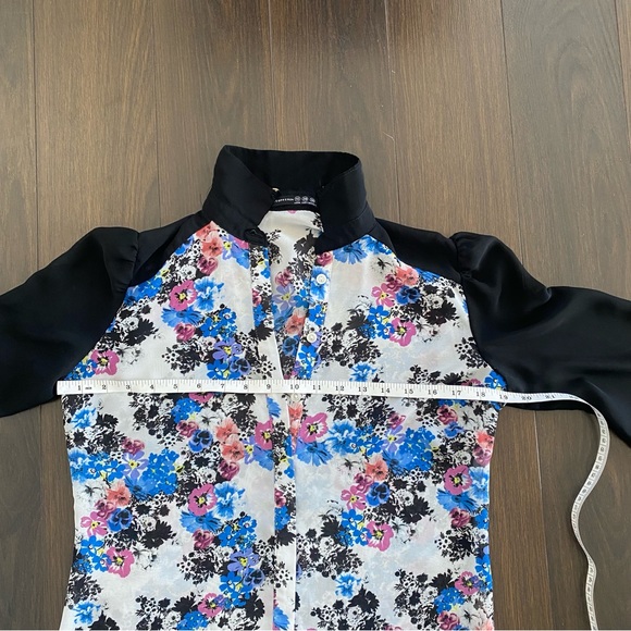 ATMOSPHERE- semi sheer floral blouse - Picture 8 of 15